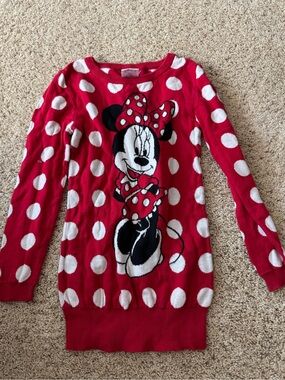 Red Minnie Mouse sweater ❤️